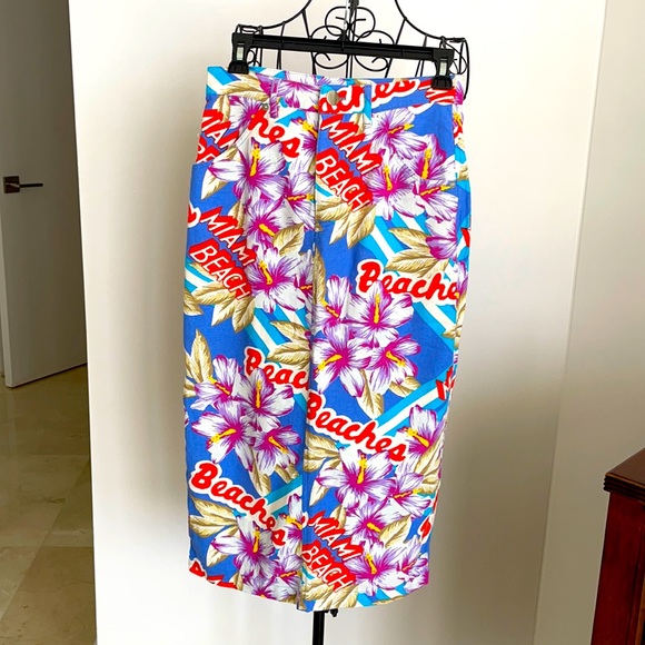 BNWT URBAN OUTFITTERS MIAMI BEACH MIDI SKIRT - Picture 1 of 6